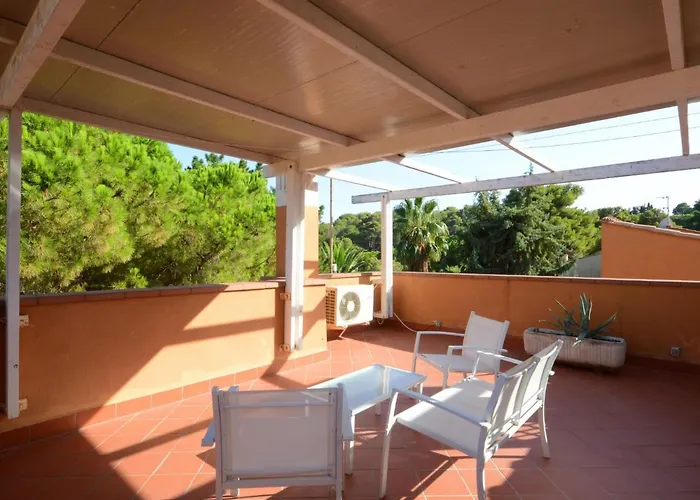 Al Pino 60 By Interhome דירה Capo D'arco