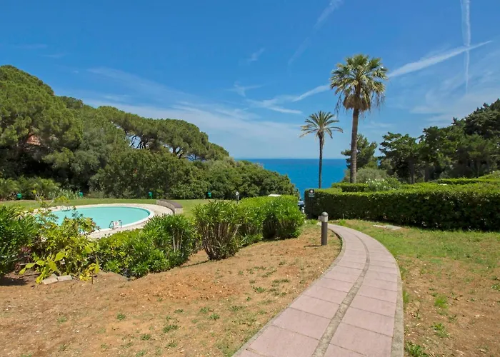 Al Pino 60 By Interhome דירה Capo D'arco